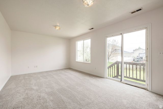 4212 W 5850 S, Roy, UT 84067