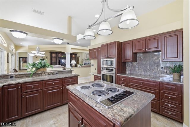 14760 Royal Oak CT, Fort Myers, FL 33919