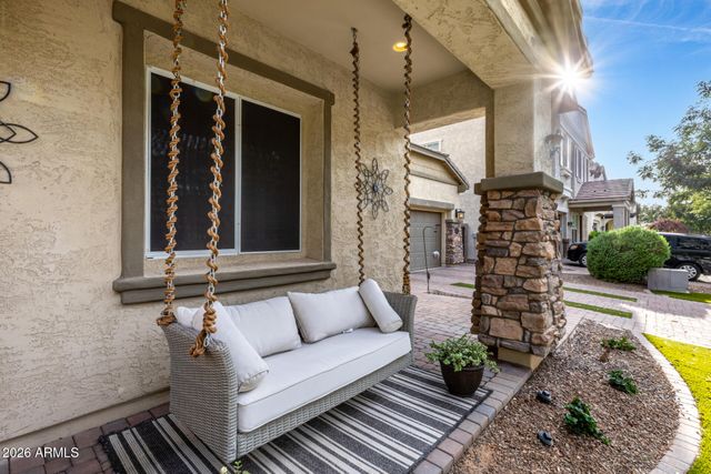 10555 E MENDOZA Avenue, Mesa, AZ 85209