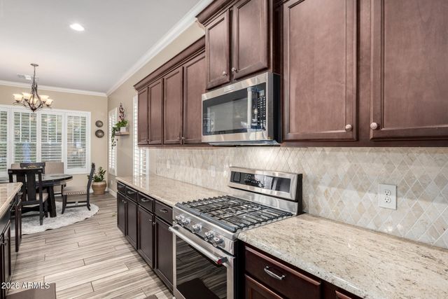 10555 E MENDOZA Avenue, Mesa, AZ 85209