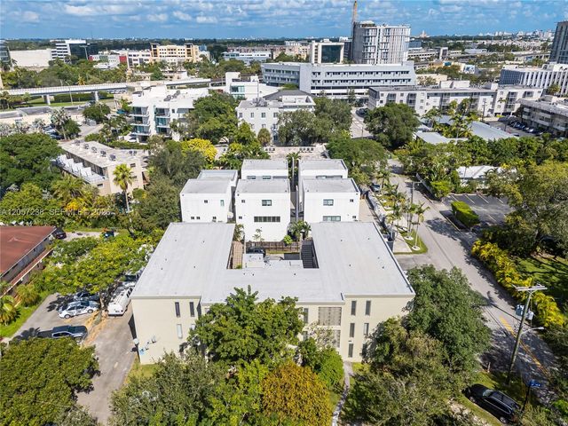 5991 SW 76th Street B5, South Miami, FL 33143