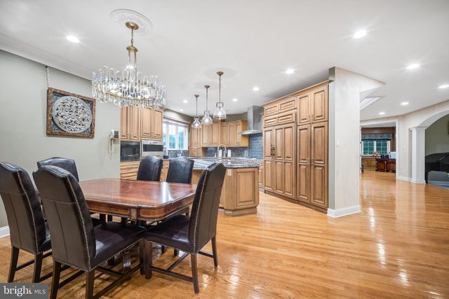 1126 TIMBERGATE DR, Jenkintown, PA 19046