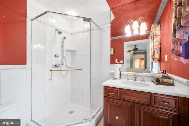 1126 TIMBERGATE DR, Jenkintown, PA 19046