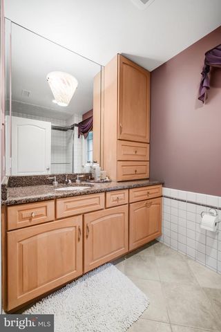 1126 TIMBERGATE DR, Jenkintown, PA 19046