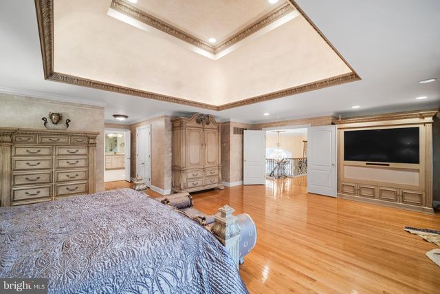 1126 TIMBERGATE DR, Jenkintown, PA 19046