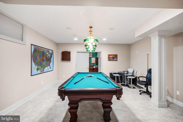 1126 TIMBERGATE DR, Jenkintown, PA 19046