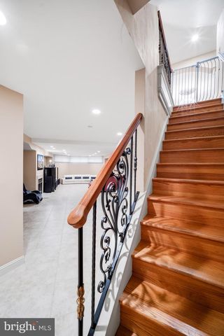 1126 TIMBERGATE DR, Jenkintown, PA 19046