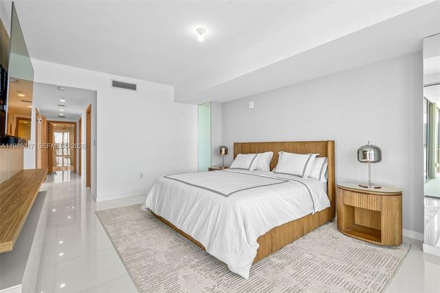 1135 103rd St 406, Bay Harbor Islands, FL 33154