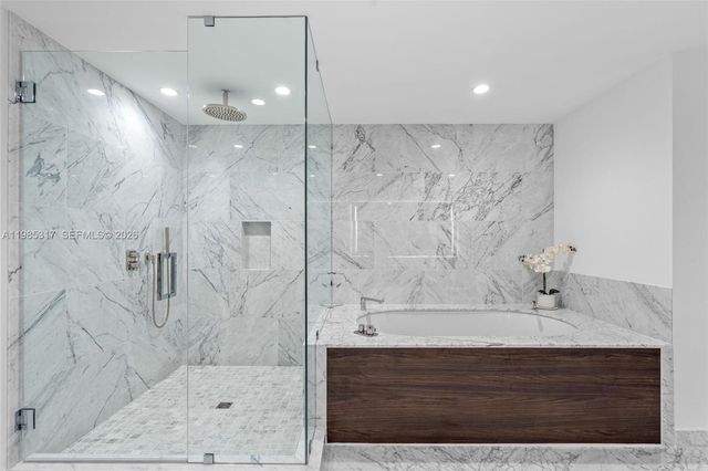 1135 103rd St 406, Bay Harbor Islands, FL 33154