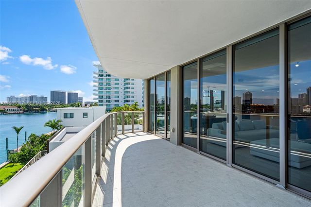 1135 103rd St 406, Bay Harbor Islands, FL 33154