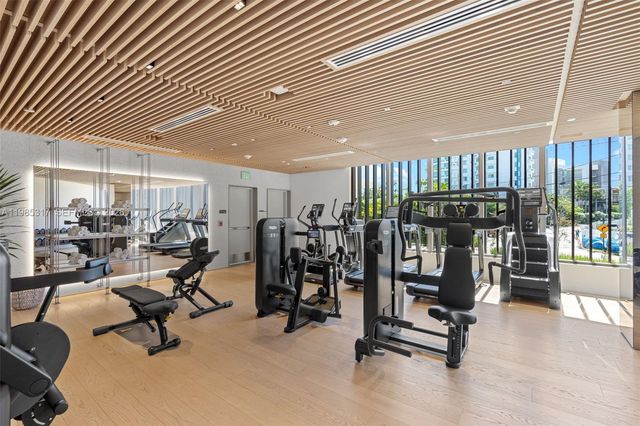 1135 103rd St 406, Bay Harbor Islands, FL 33154