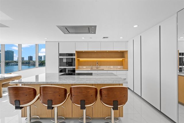 1135 103rd St 406, Bay Harbor Islands, FL 33154