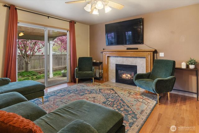 263 Hamilton Court, Buckley, WA 98321