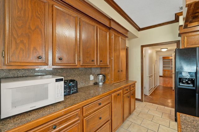 1105 Stratford, Hattiesburg, MS 39402