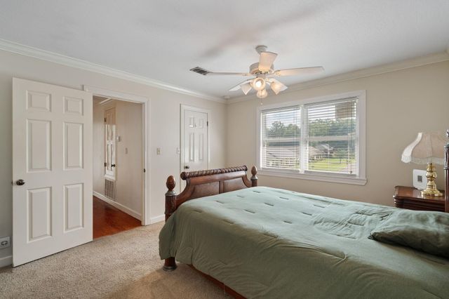 1105 Stratford, Hattiesburg, MS 39402