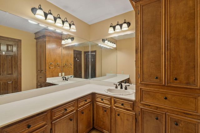 1105 Stratford, Hattiesburg, MS 39402