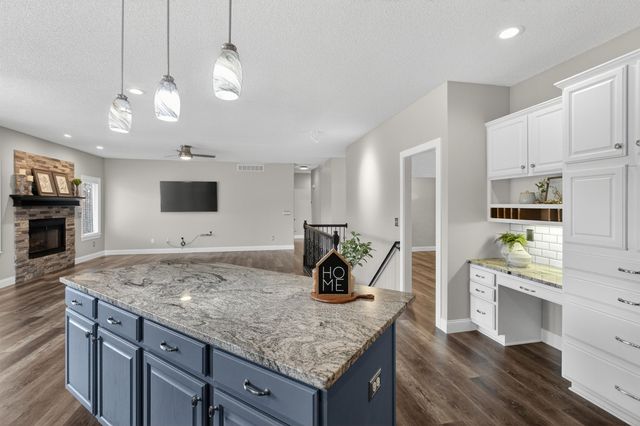 932 N Azure Cir, Wichita, KS 67235