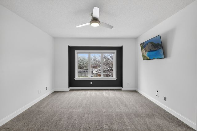 932 N Azure Cir, Wichita, KS 67235