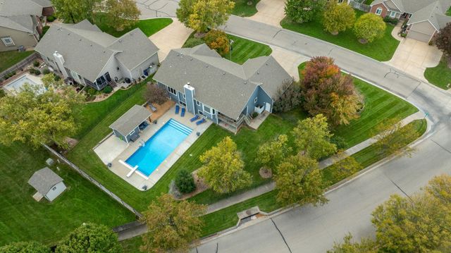 932 N Azure Cir, Wichita, KS 67235