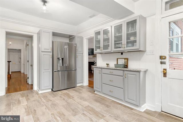 1214 OAK HILL AVE, Hagerstown, MD 21742
