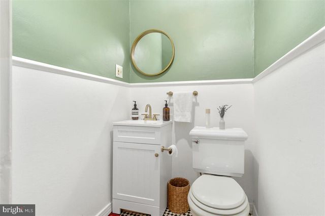 1214 OAK HILL AVE, Hagerstown, MD 21742