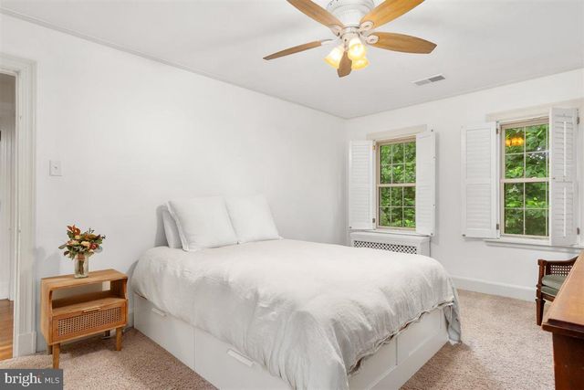 1214 OAK HILL AVE, Hagerstown, MD 21742