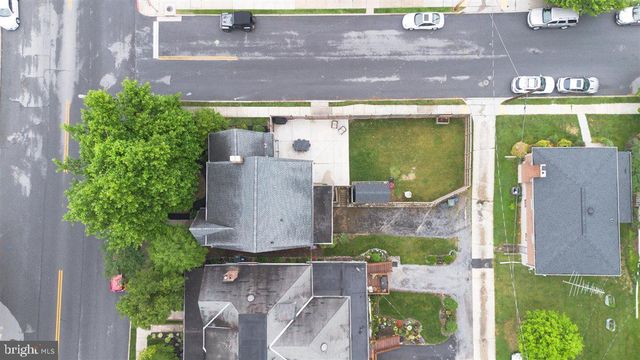 1214 OAK HILL AVE, Hagerstown, MD 21742