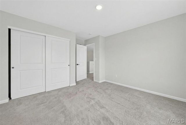 547 Ryehill Drive, St Peters, MO 63376
