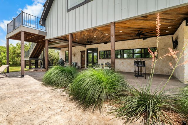 8029 N River Crossing, Waco, TX 76633