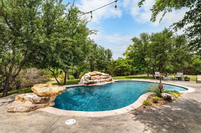 8029 N River Crossing, Waco, TX 76633