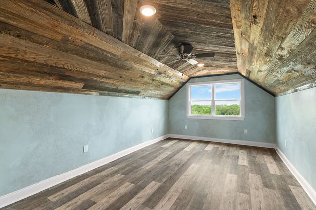 8029 N River Crossing, Waco, TX 76633