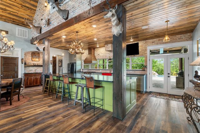 8029 N River Crossing, Waco, TX 76633