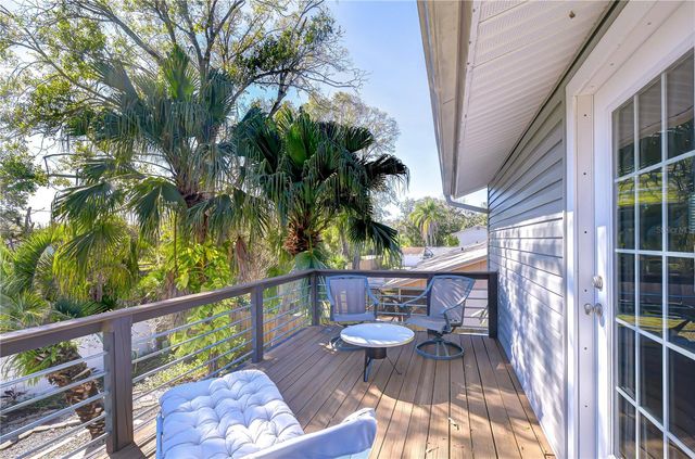 5008 COUNTRY HILLS DRIVE, Tampa, FL 33624