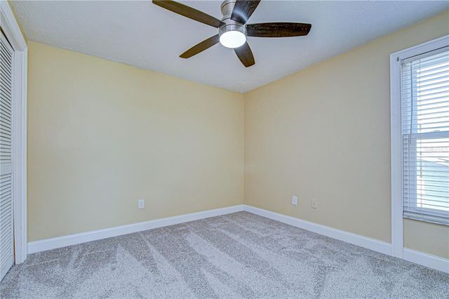 5008 COUNTRY HILLS DRIVE, Tampa, FL 33624