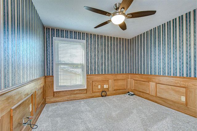 5008 COUNTRY HILLS DRIVE, Tampa, FL 33624