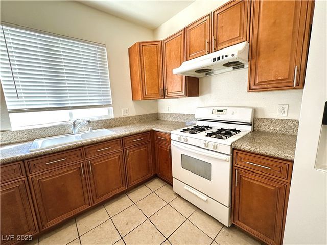 2610 Rimpacific Circle, Las Vegas, NV 89146