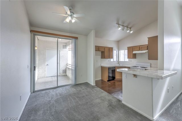 1405 South Nellis Boulevard 2082, Las Vegas, NV 89104