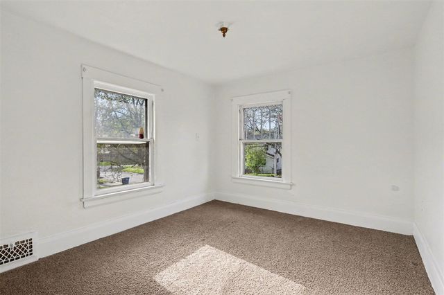 23 E Kingman Avenue, Battle Creek, MI 49014