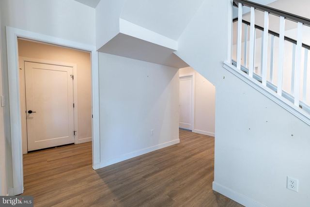 1404 BARRINGTON DR, Mount Joy, PA 17552