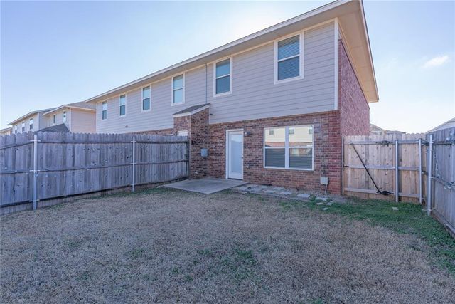 779 SW 14th Street, Moore, OK 73160