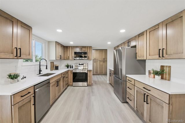 7901 S Corona Way, Littleton, CO 80122