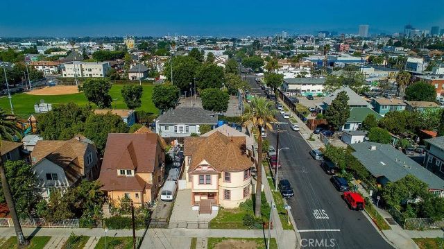 1703 Toberman Street, Los Angeles, CA 90015