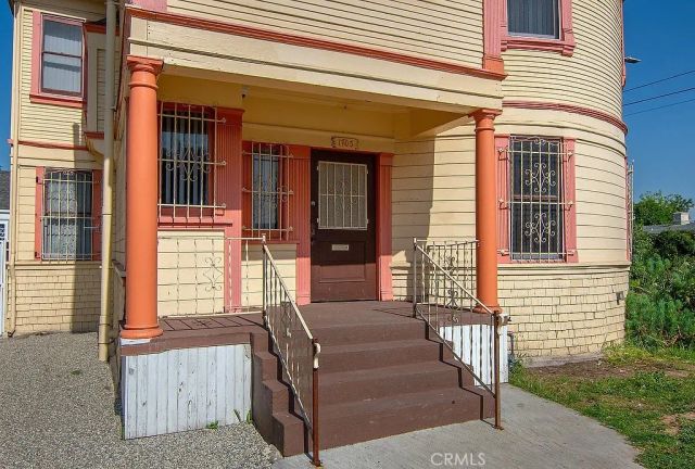 1703 Toberman Street, Los Angeles, CA 90015