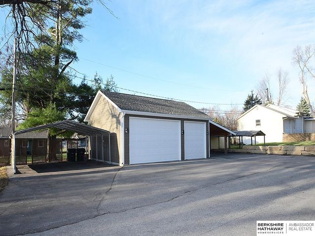 8705 Franklin Street, Omaha, NE 68114