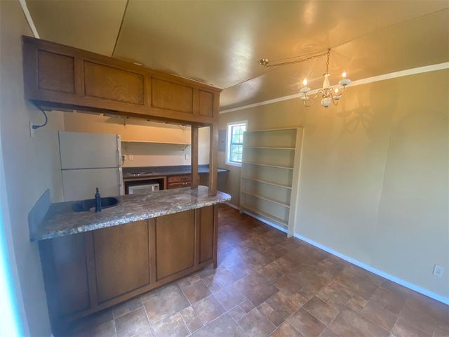 6780 Woods Acres Drive, Noble, OK 73068