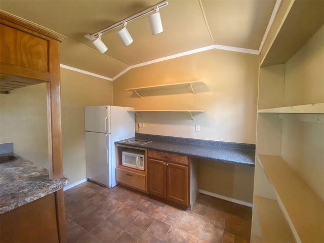6780 Woods Acres Drive, Noble, OK 73068