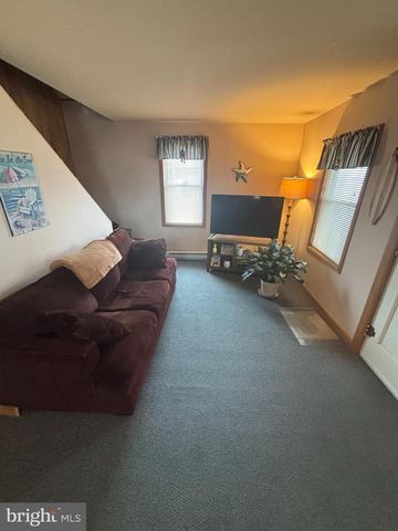 314 W POPLAR AVENUE, Wildwood, NJ 08260