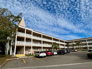 2436 RHODESIAN DRIVE 42, Clearwater, FL 33763