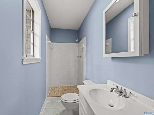 906 SW Cooper Lane SW, Hartselle, AL 35640