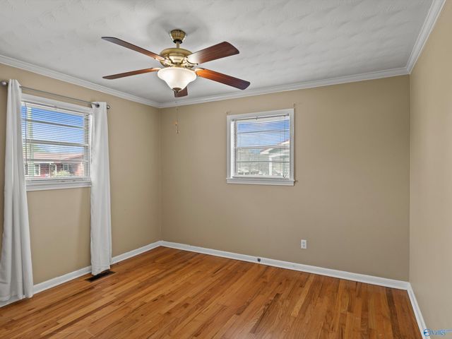 906 SW Cooper Lane SW, Hartselle, AL 35640